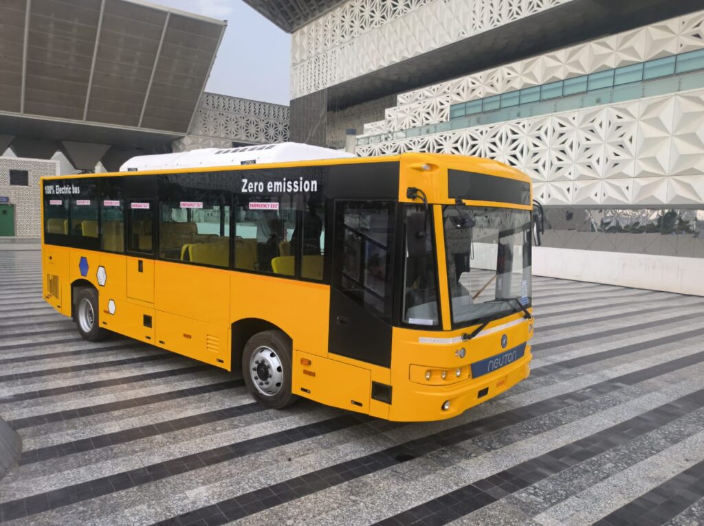 Neuton Electric Bus Equipped with JTAC Bus Air-conditioning System
